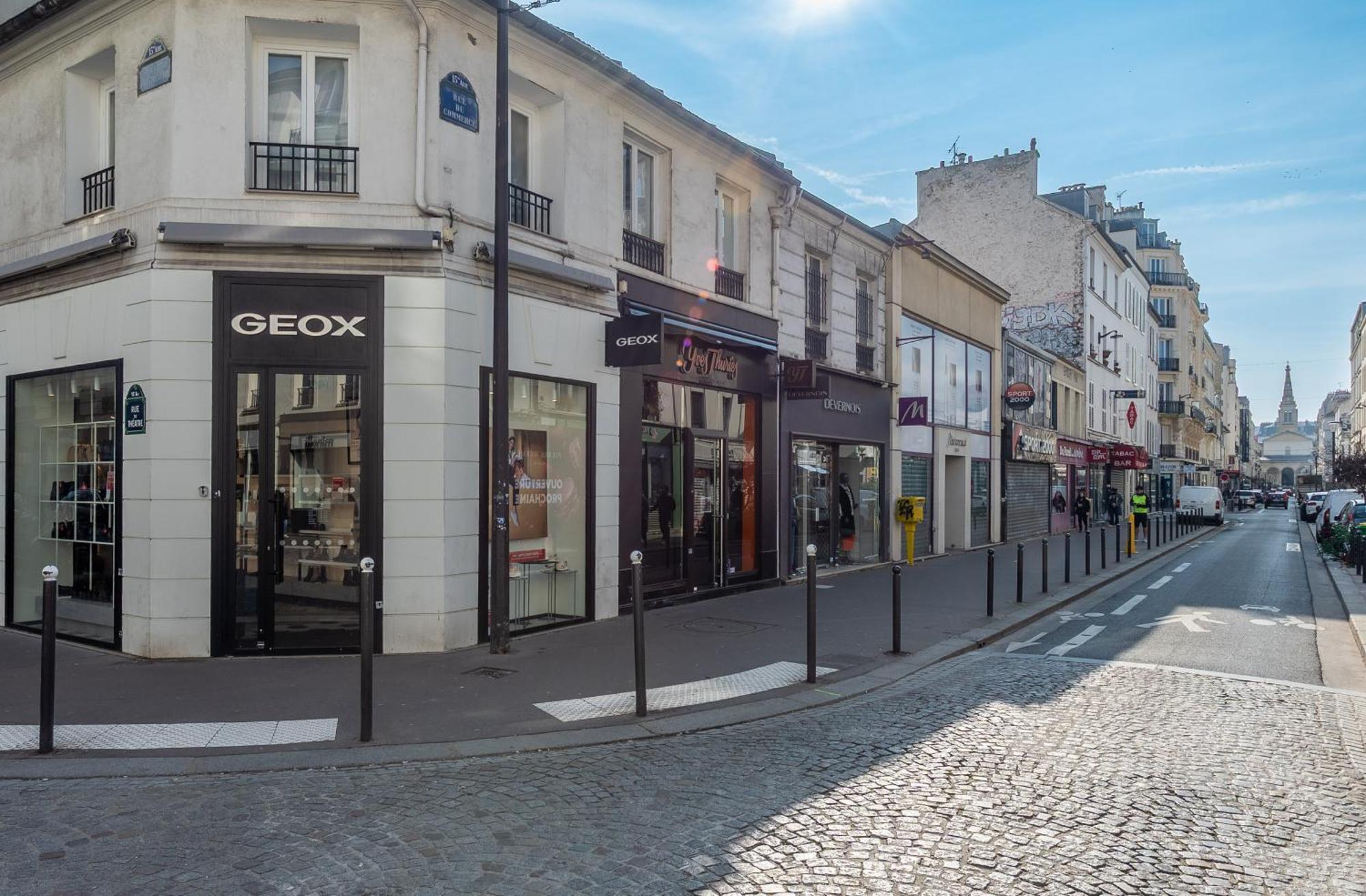 Ac & Duplex Close To Eiffel Tower - 20 Min Away Parijs
