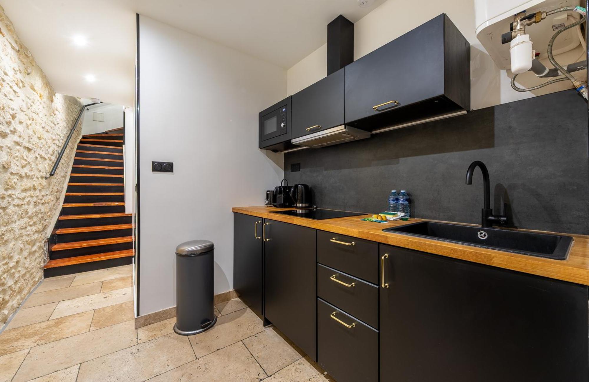 Ac & Duplex Close To Eiffel Tower - 20 Min Away Appartement